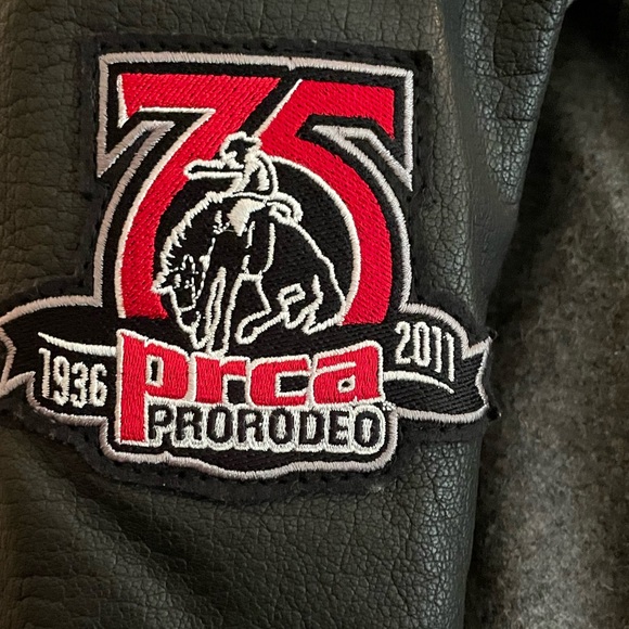 2011 NFR Rodeo Jacket - Picture 7 of 8